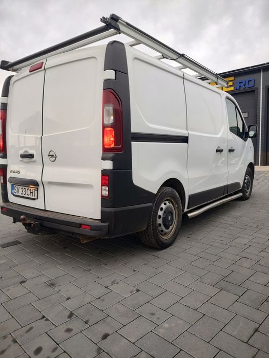 Vând  Opel Vivaro/Renault Trafic