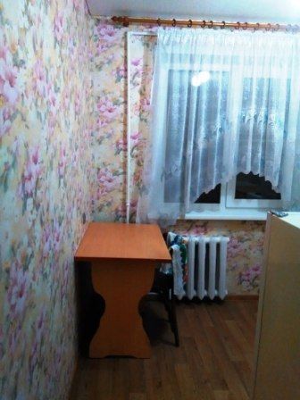 Продам в черемушках однокомнатную