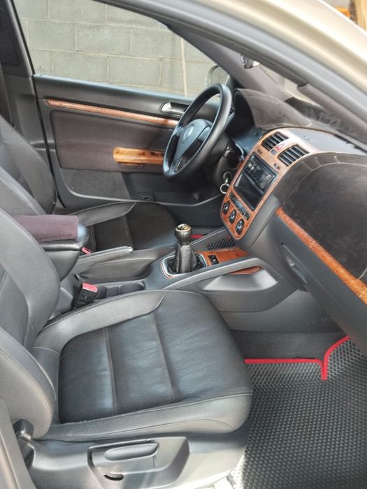 Продам Volkswagen jetta