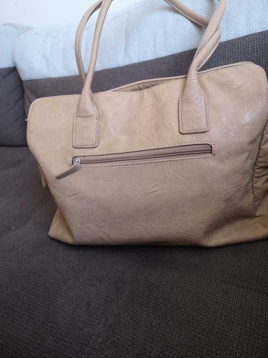 Дамска чанта от естествена кожа