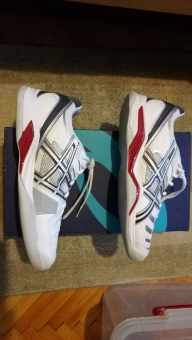 Adidasi sală ASICS