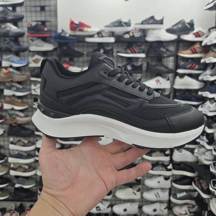 Мъжки сникърси Valentino