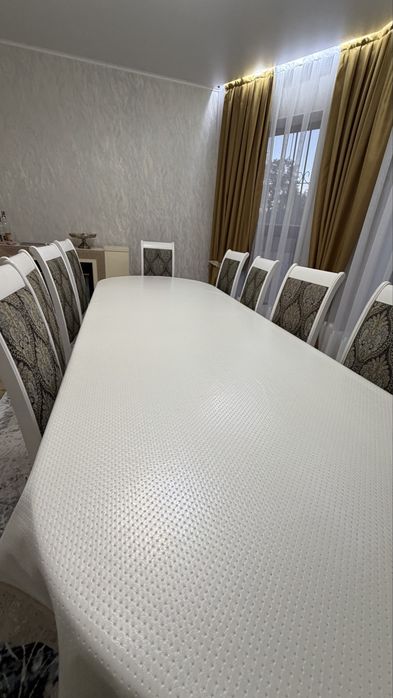 Продам стол стулья
