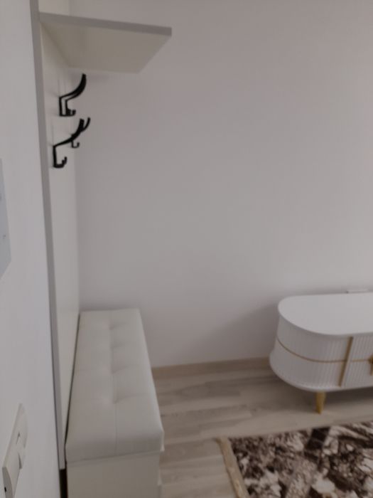 Proprietar închiriez apartament  tip studio, utilat modern!