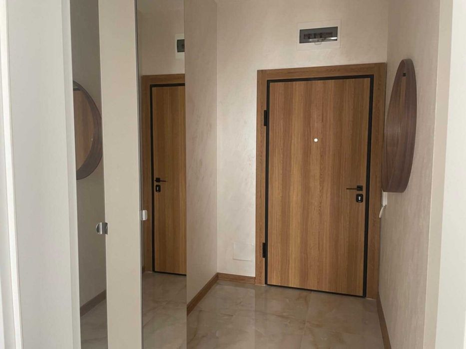 Продава се Двустаен апартамент в София, Манастирски ливади - 82 кв.м за 2744 €/кв.м - Снимка #1