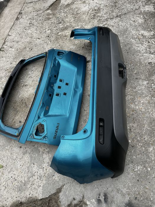 Hayon .bară spate suzuki vitara.