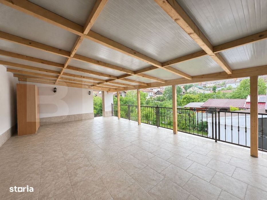 Casa complet renovata, terasa spectaculoasa, zona linistita Deva, str