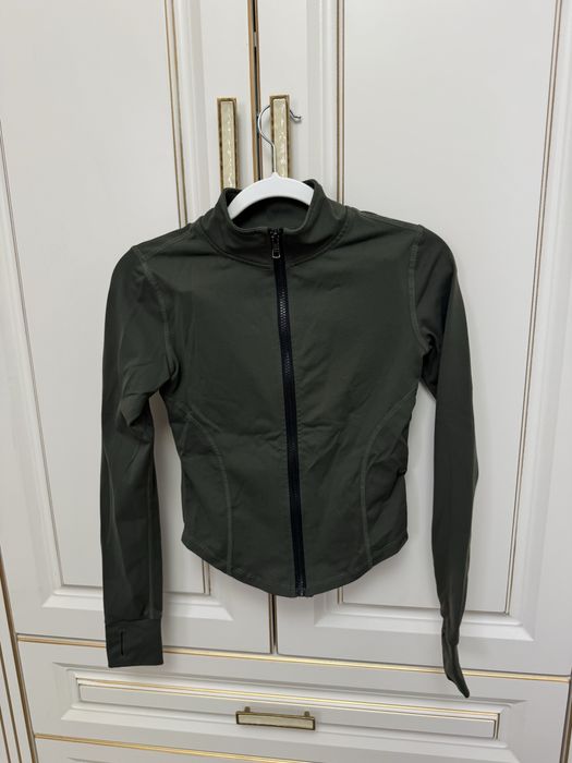 Одежда для зала девушкам