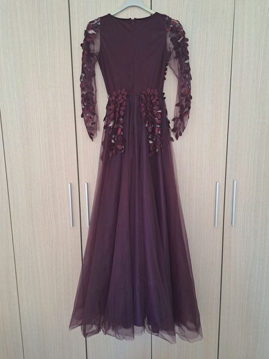 Rochie lungă elegantă