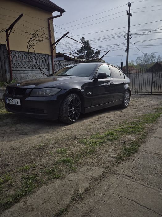 Bmw e90 întreținut