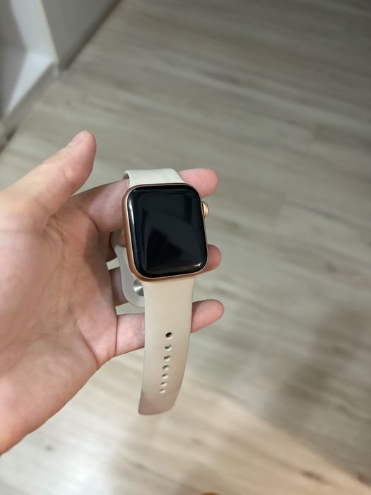 Смарт часы apple watch se 40мм