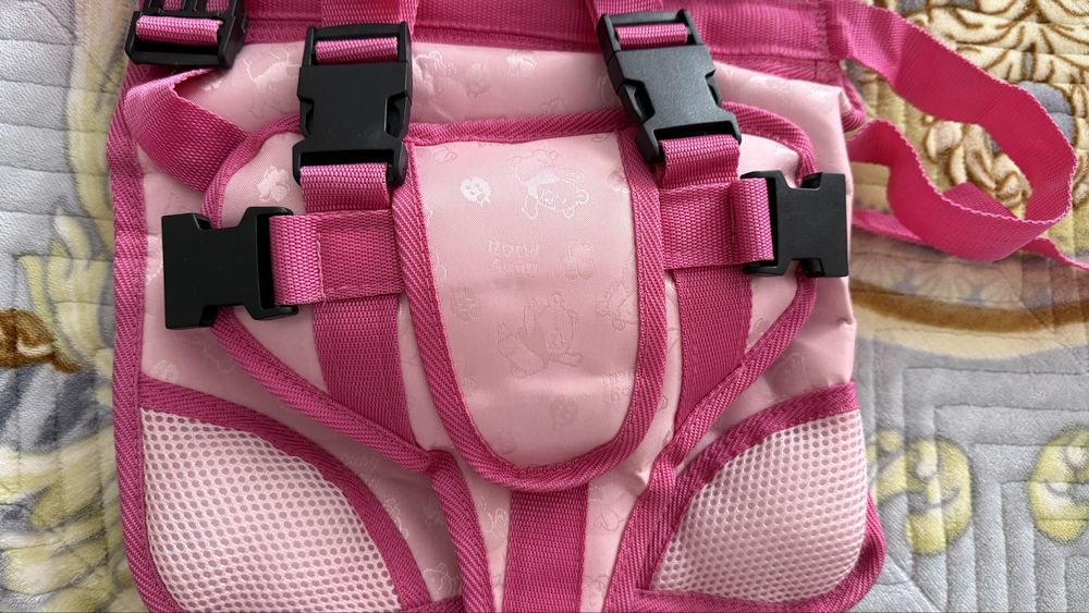 Новое автокресло безкаркасное