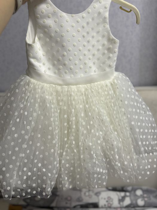 Продам платье снежинки