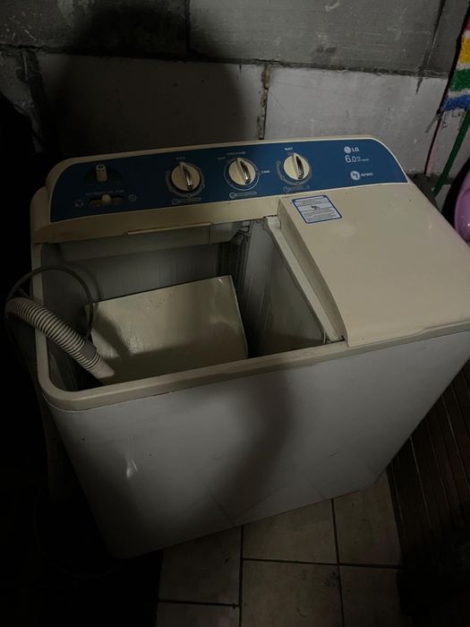 Продам стиральную машину
