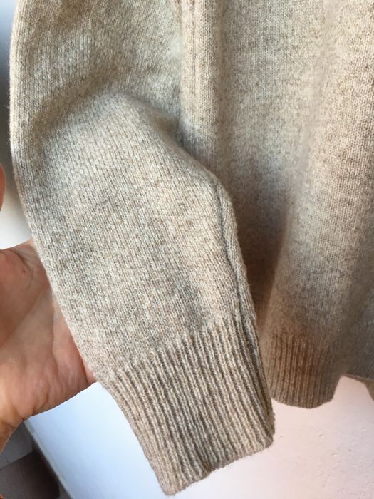 Вълнен винтидж италиански пуловер беж, С