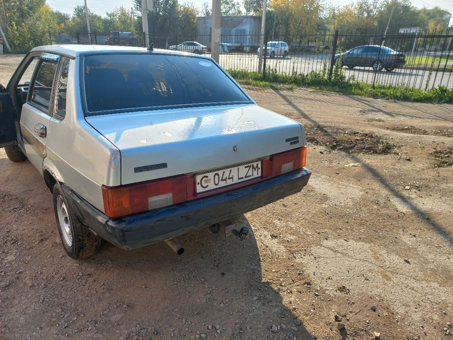 Продам ваз-21099