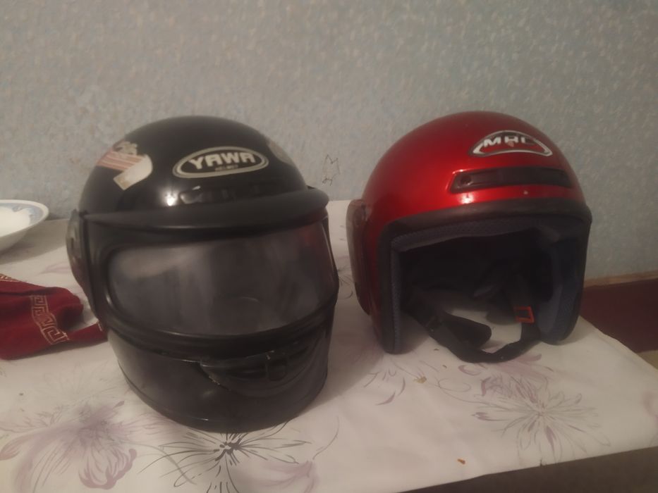 Мото каска сатылады