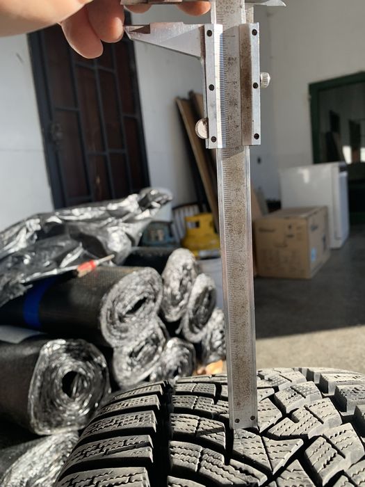 Зимни гуми 245/40/19