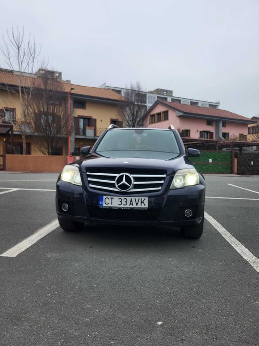 Vand Mercedes Benz GLK  Motor 3,0 165 KW PRET 6000 EURO - negociabil