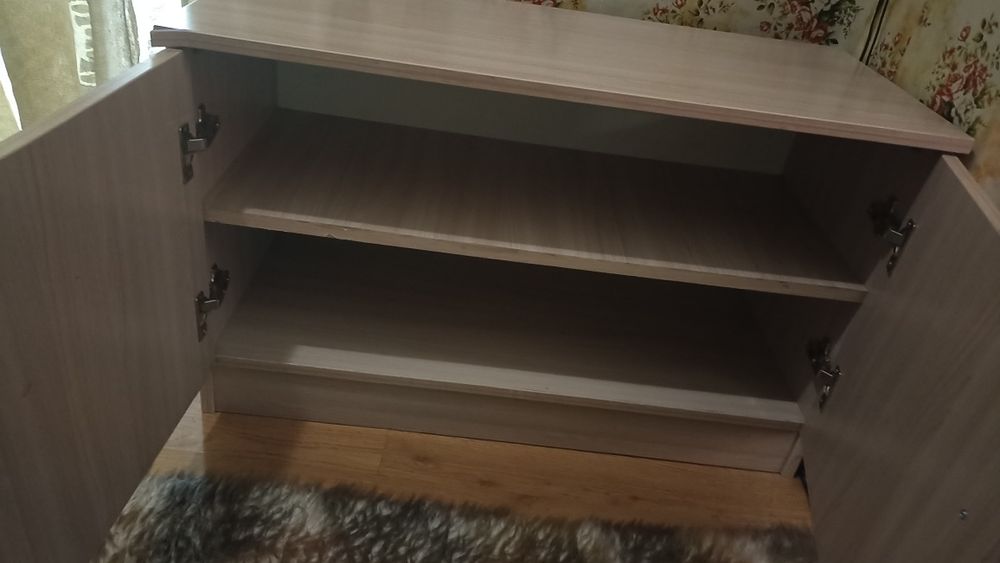 Продам обувную полку