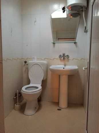 Дава се под наем Двустаен апартамент в Бургас, Възраждане - 40 кв.м за 120 € - Снимка #2