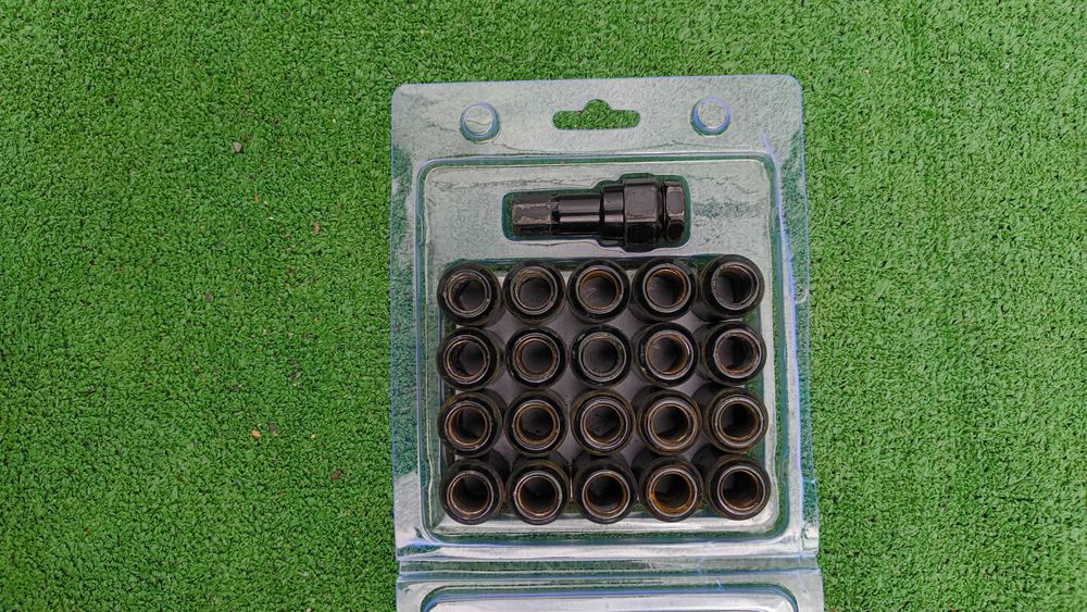 Джанти JR28 20" с гуми TOMASON SPORTRACE 4 бр.