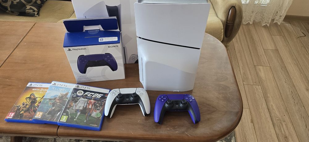 SONY  PS5 1TB  с гаранция.