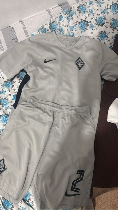 Кайрат кипа с академии