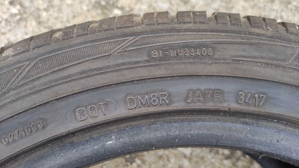 Зимни гуми Dunlop 245/45 R17