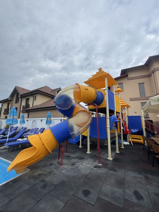 Loc de joaca de exterior