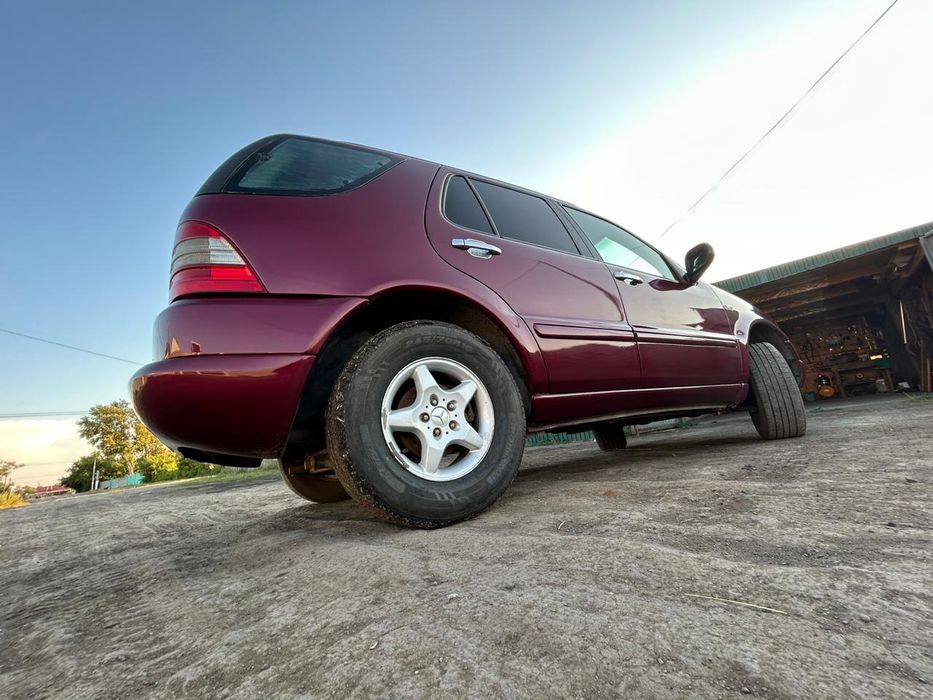 Мерседес МL 320 4 WD