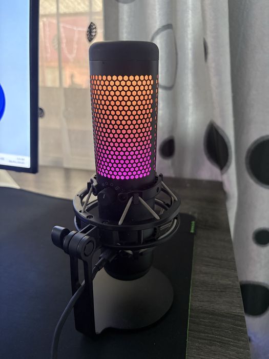 Microfon Hyperx quadcast