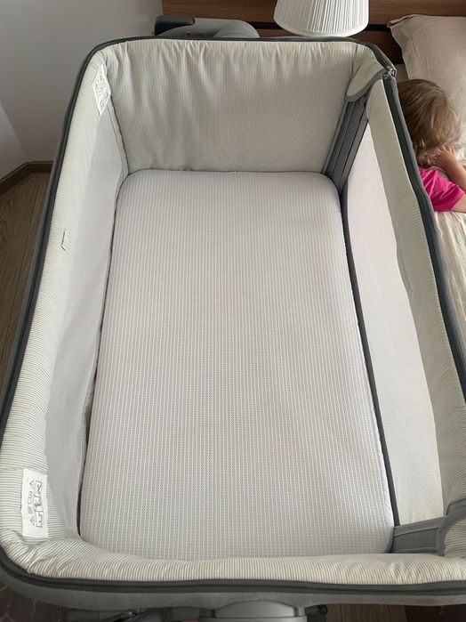 Pătuț Co-Sleeper CHICCO si carusel muzical Chicco