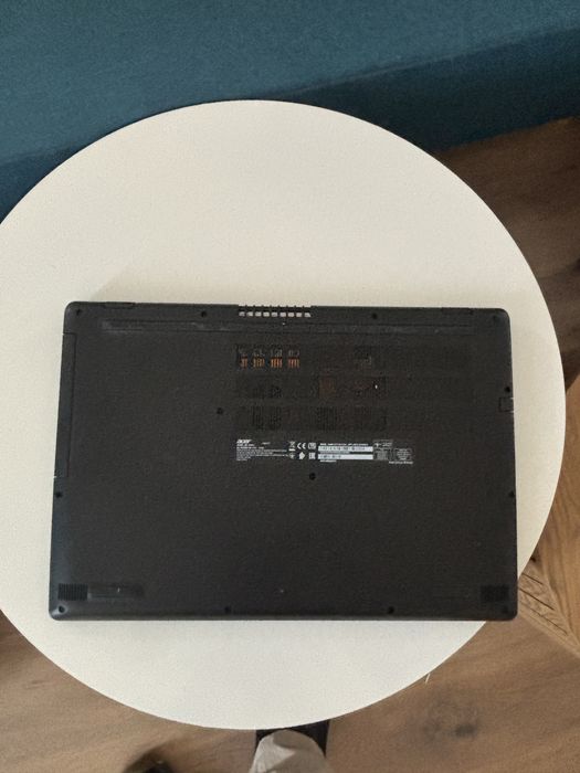 Acer 17,3 Full HD• i7-8565U• 20Gb ram• Nvidia MX250• SSD 256gb