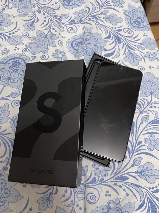 Самсунг Galaxy S22 256гб