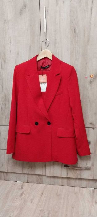 Красный брючный костюм женский, двойка, размер S-M, новый. Турция