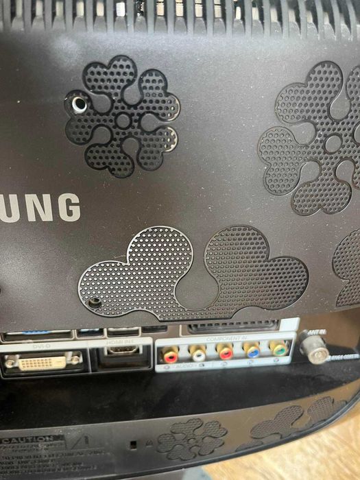 Монитори SAMSUNG