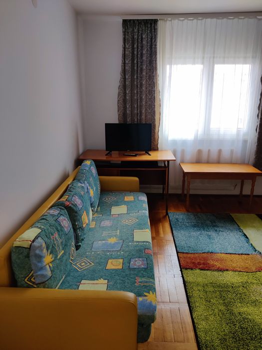 Proprietar, închiriez garsonieră în Tudor , strada Viitorului