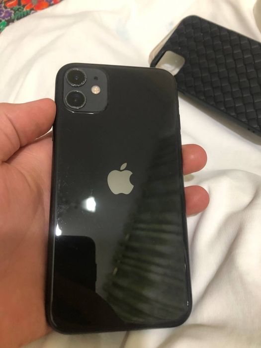 Iphone 11 qora rangli