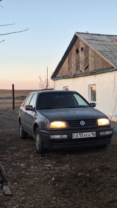 Volkswagen Vento 2.0 1992 год