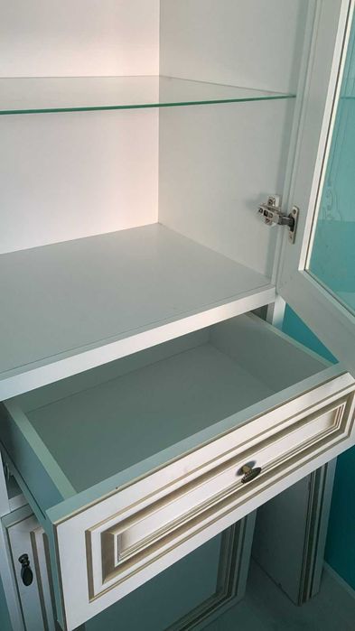 Горка, белый цвет