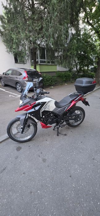 Vând motocicletă SYM NHT 125