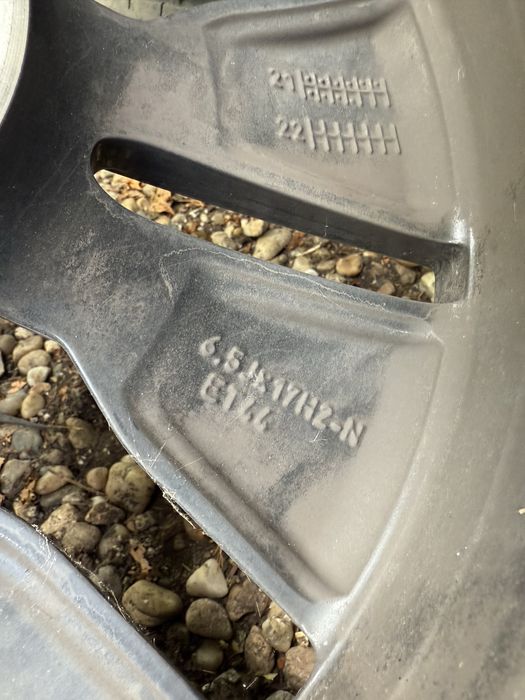 100% Оригинални Mercedes CLA 2022 година