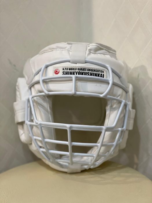 Продам кимоно для каратэ