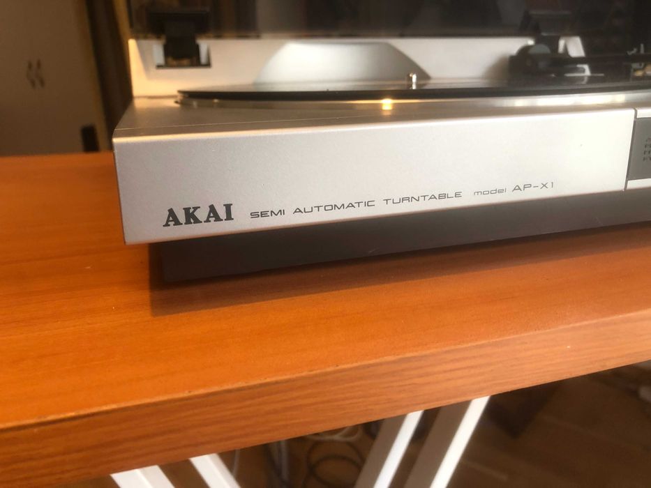 Грамофон AKAI AP-X1 с нова игла (напълно сервизиран)