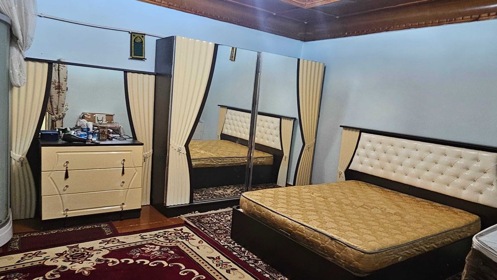 Продаю б/у мебель.  Состояние хорошее. Цена 500 $
