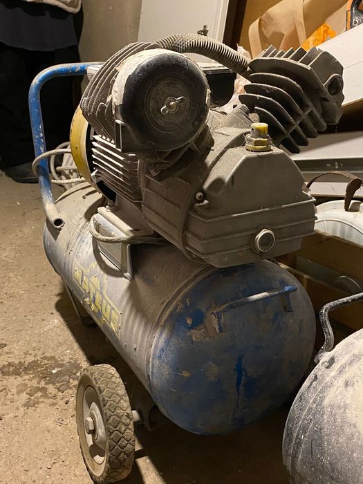 Продам компрессор