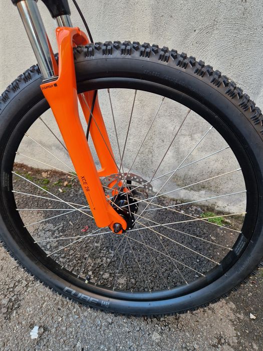 Vand bicicleta Cube Acid 260