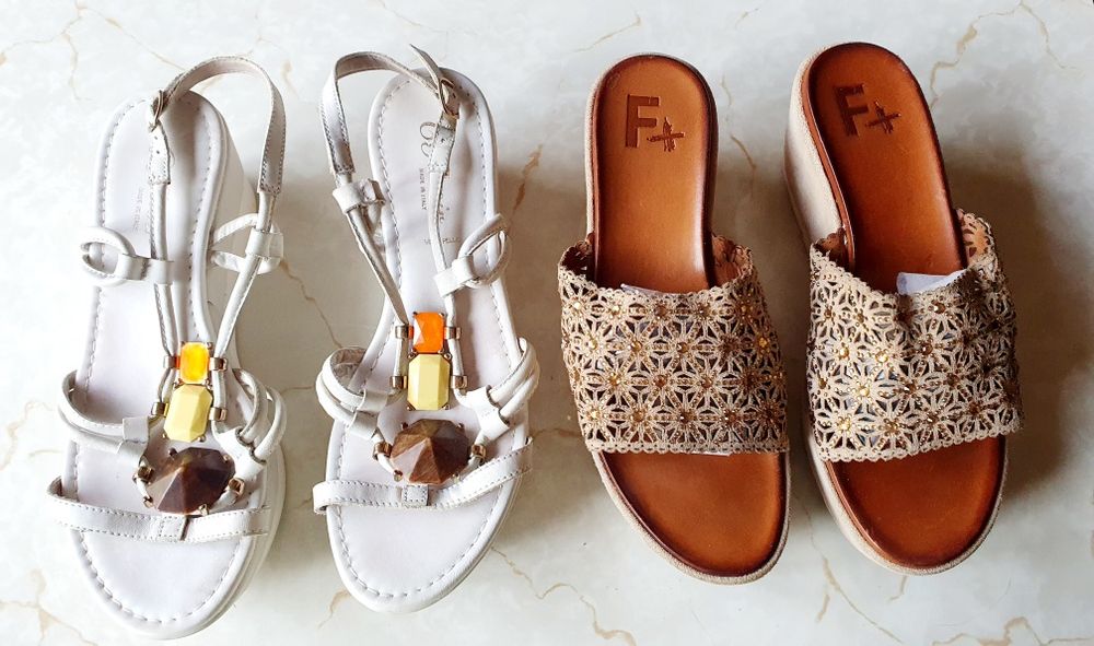 Продаю босоножки на танкетке