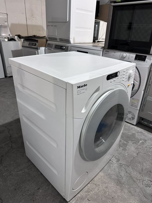 Пералня +гаранция. MIELE ПЧЕЛНА ПИТА 6 кг. КЛАС А. Доставка за София